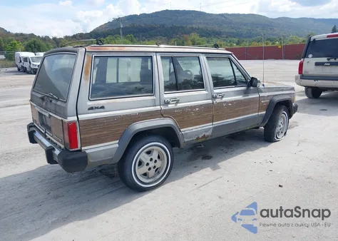 1988 Jeep Wagoneer Limited из США, поврежденный, VIN 1JCMT7548JT190500